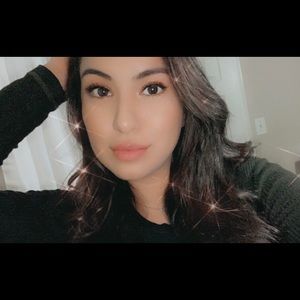 Meet your Posher, Denisse